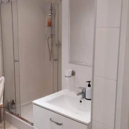Apartment Spokojne Mieszkanie Blisko Lotniska Chopina